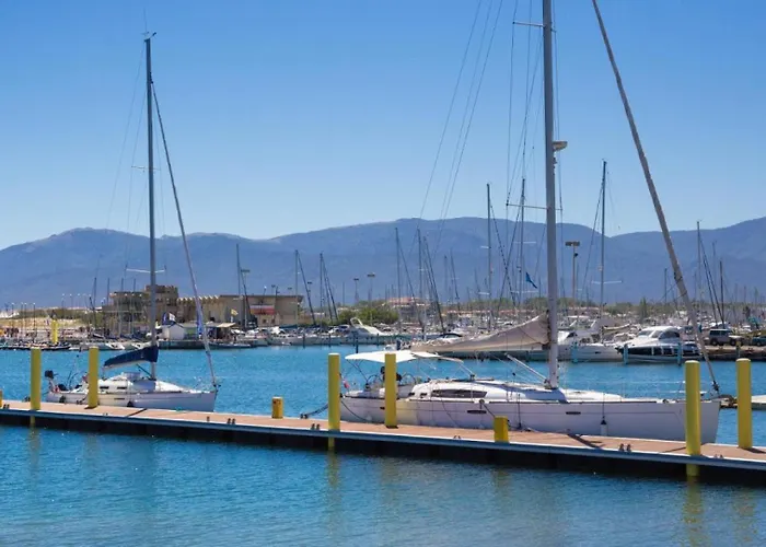 Golf Cyprien Ground Floor 2 Bedrooms With Terrace *
