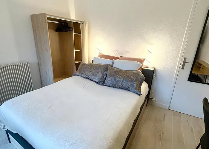 شقة Golf Cyprien Ground Floor 2 Bedrooms With Terrace سان سيبريان