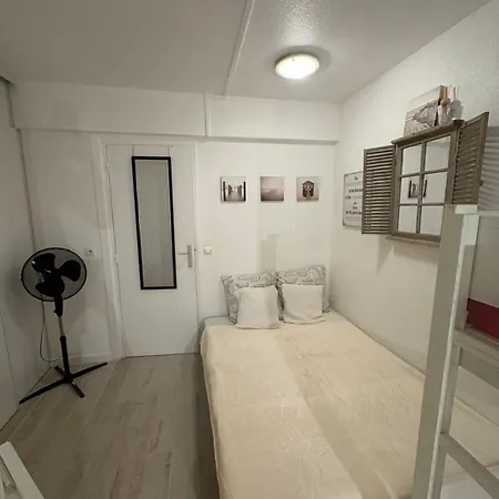Golf Cyprien Ground Floor 2 Bedrooms With Terrace